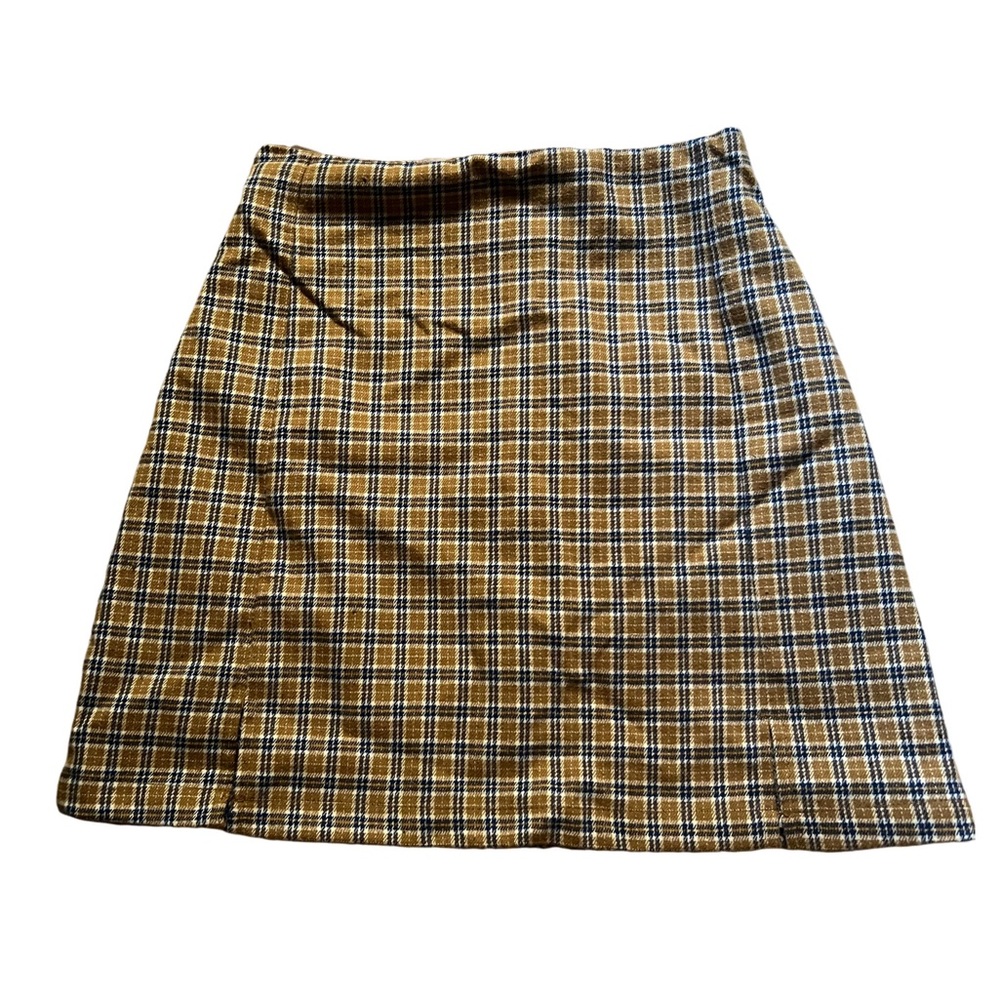 Plaid Cara Skirt From Brandy mellville, yellow white navy blue.